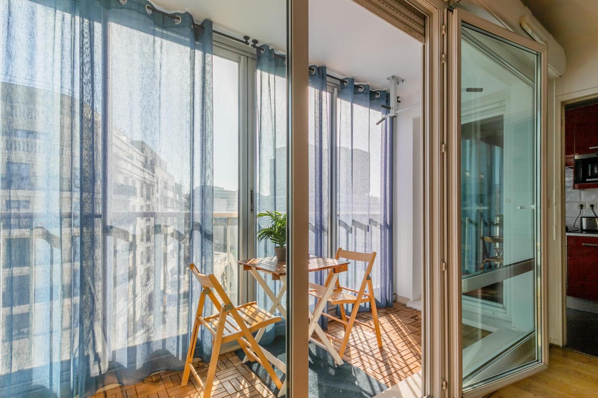 Transports, Parking, A/C & Equipped For Long Stays Saint-Ouen  Εξωτερικό φωτογραφία